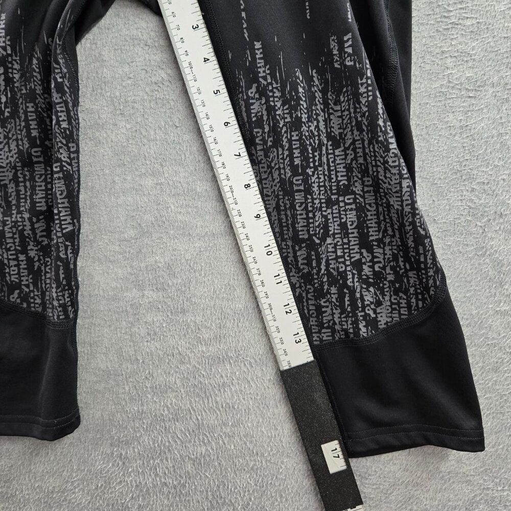 Gymshark Women Activewear Pants S Black Graphic Print Performance Crop Legging - Picture 4 of 10